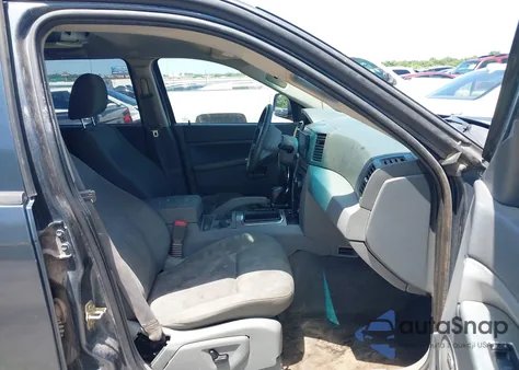 2007 Jeep Grand Cherokee Laredo z USA, uszkodzony, nr VIN 1J8GS48K17C538567